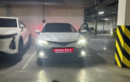 Toyota Camry, 2021 год, 2 920 000 рублей, 6 фотография