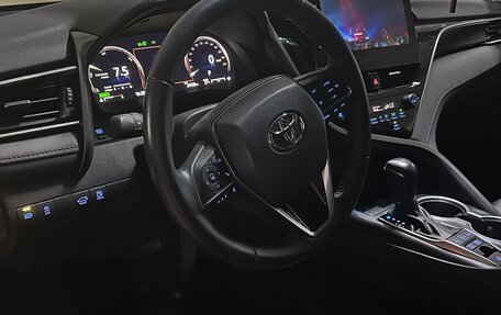 Toyota Camry, 2021 год, 2 920 000 рублей, 8 фотография
