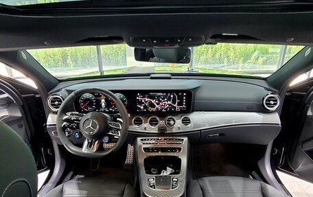 Mercedes-Benz E-Класс AMG, 2022 год, 7 098 000 рублей, 3 фотография