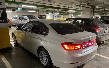 BMW 3 серия, 2014 год, 1 880 000 рублей, 21 фотография