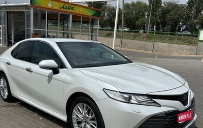 Toyota Camry, 2019 год, 2 600 000 рублей, 1 фотография
