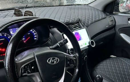 Hyundai Solaris II рестайлинг, 2015 год, 520 000 рублей, 6 фотография