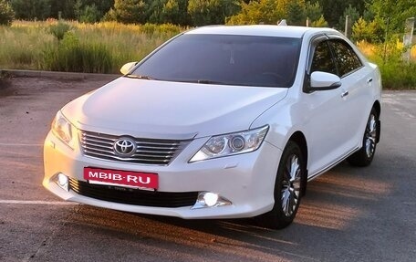 Toyota Camry, 2011 год, 1 629 000 рублей, 2 фотография
