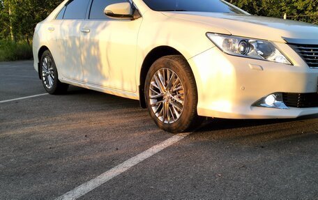 Toyota Camry, 2011 год, 1 629 000 рублей, 10 фотография