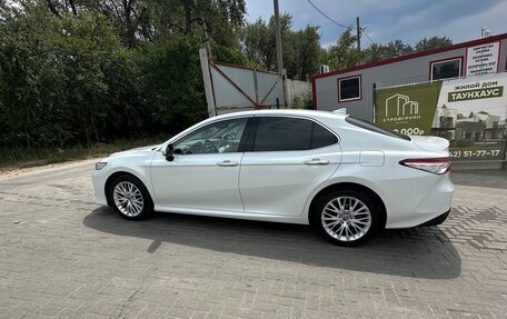 Toyota Camry, 2019 год, 2 600 000 рублей, 7 фотография
