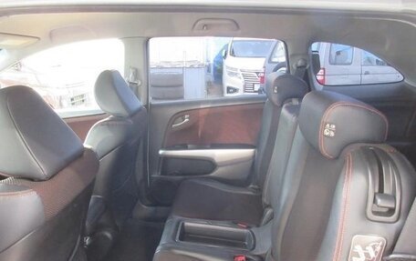 Honda Stream II, 2013 год, 1 217 000 рублей, 14 фотография