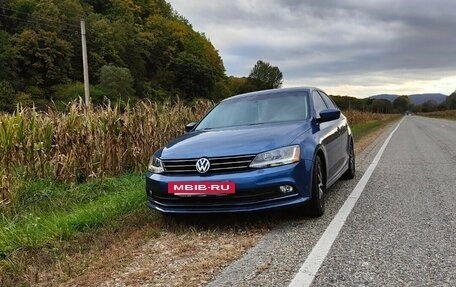 Volkswagen Jetta VI, 2017 год, 1 300 000 рублей, 2 фотография