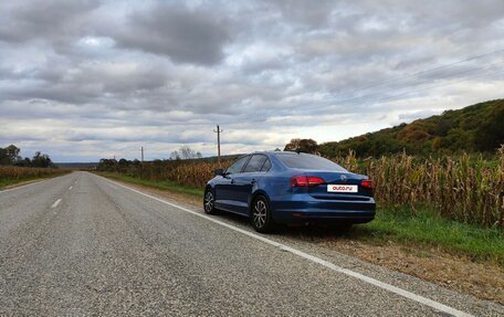 Volkswagen Jetta VI, 2017 год, 1 300 000 рублей, 13 фотография