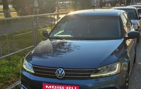 Volkswagen Jetta VI, 2017 год, 1 300 000 рублей, 15 фотография
