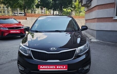 KIA Rio III рестайлинг, 2015 год, 870 000 рублей, 5 фотография