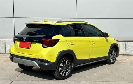 Toyota Yaris XP150 рестайлинг, 2022 год, 1 400 000 рублей, 8 фотография