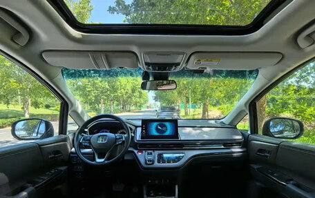 Honda Odyssey IV, 2022 год, 2 150 000 рублей, 7 фотография