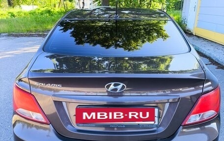 Hyundai Solaris II рестайлинг, 2016 год, 1 000 000 рублей, 3 фотография