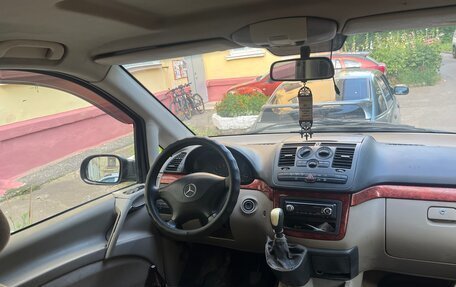 Mercedes-Benz Viano, 2004 год, 1 365 000 рублей, 13 фотография