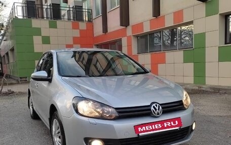 Volkswagen Golf VI, 2011 год, 890 000 рублей, 2 фотография