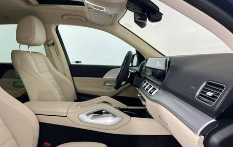 Mercedes-Benz GLS, 2024 год, 21 500 000 рублей, 15 фотография