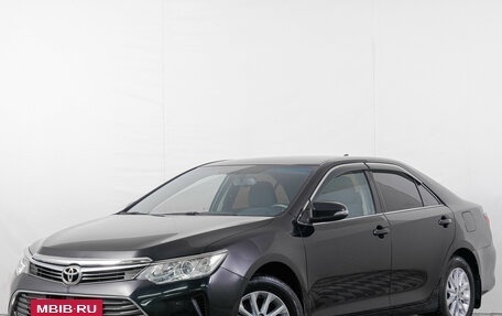 Toyota Camry, 2017 год, 1 979 000 рублей, 4 фотография
