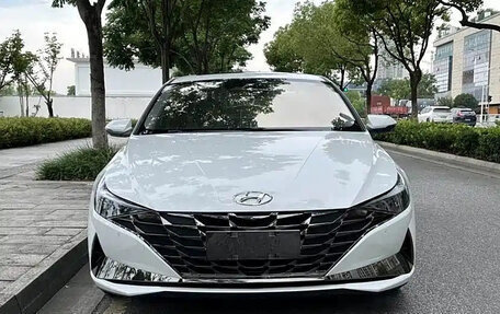 Hyundai Elantra, 2021 год, 1 100 000 рублей, 2 фотография