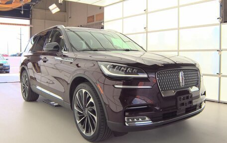 Lincoln Aviator II, 2021 год, 4 050 000 рублей, 3 фотография