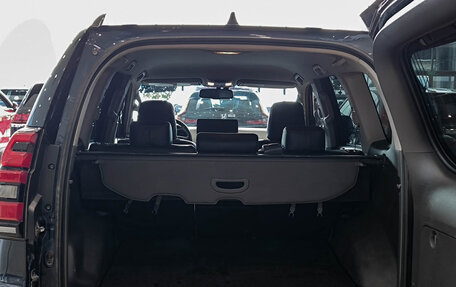 Toyota Land Cruiser Prado 150 рестайлинг 2, 2011 год, 2 450 000 рублей, 12 фотография