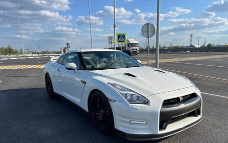 Nissan GT-R, 2014 год, 6 750 000 рублей, 4 фотография