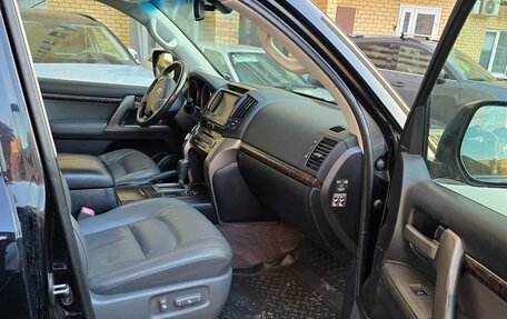 Toyota Land Cruiser 200, 2007 год, 2 250 000 рублей, 7 фотография