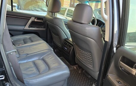 Toyota Land Cruiser 200, 2007 год, 2 250 000 рублей, 8 фотография