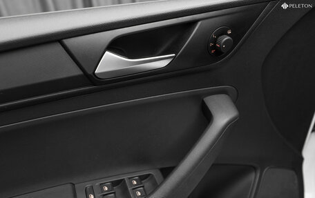 Volkswagen Polo VI (EU Market), 2021 год, 1 490 000 рублей, 19 фотография