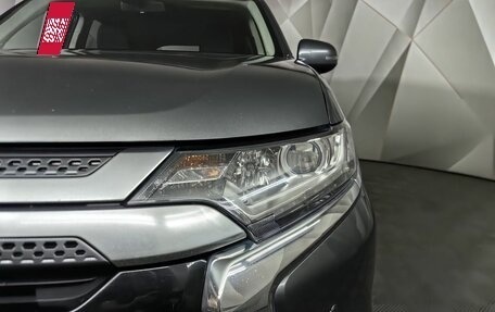 Mitsubishi Outlander III рестайлинг 3, 2018 год, 1 815 000 рублей, 17 фотография