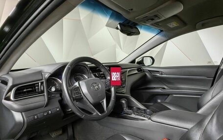 Toyota Camry, 2019 год, 2 049 000 рублей, 16 фотография