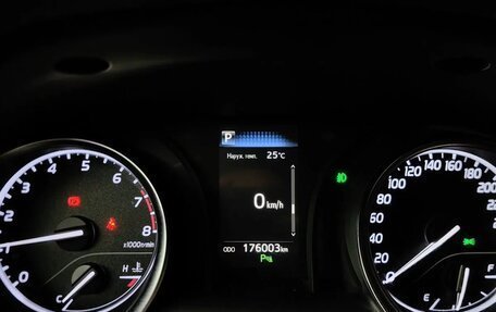 Toyota Camry, 2019 год, 2 049 000 рублей, 20 фотография