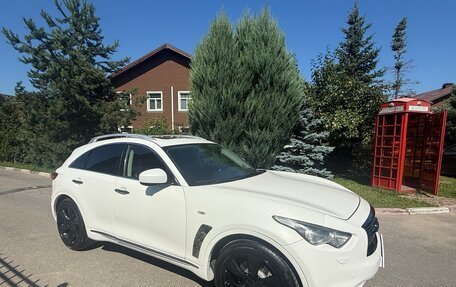 Infiniti FX II, 2011 год, 2 300 000 рублей, 1 фотография
