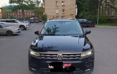 Volkswagen Tiguan II, 2018 год, 2 500 000 рублей, 1 фотография