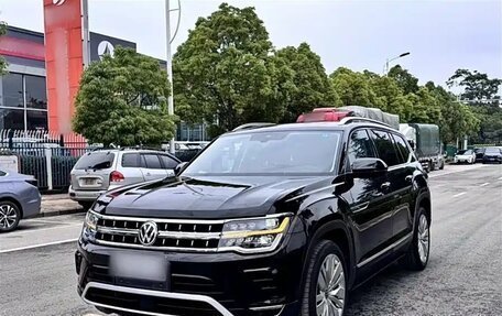 Volkswagen Teramont I, 2022 год, 3 698 000 рублей, 1 фотография