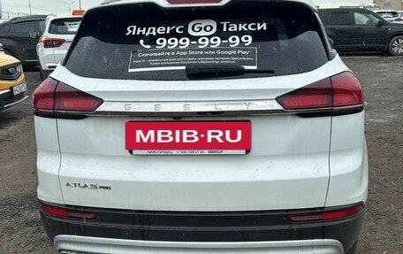 Geely Atlas, 2023 год, 1 690 000 рублей, 5 фотография