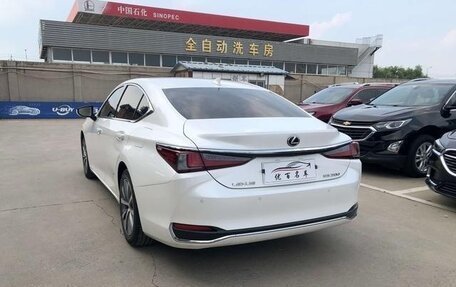 Lexus ES VII, 2020 год, 2 999 900 рублей, 4 фотография