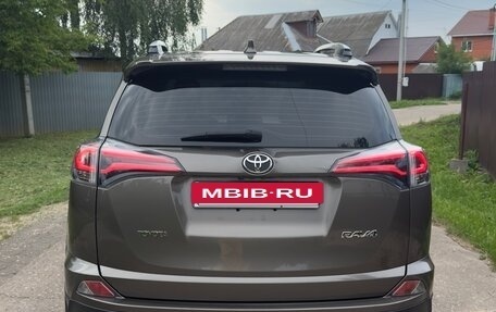 Toyota RAV4, 2016 год, 2 350 000 рублей, 5 фотография