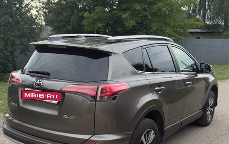 Toyota RAV4, 2016 год, 2 350 000 рублей, 6 фотография