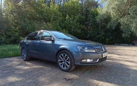 Volkswagen Passat B7, 2012 год, 990 000 рублей, 3 фотография