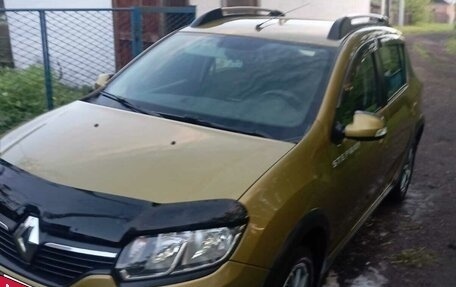 Renault Sandero II рестайлинг, 2016 год, 900 000 рублей, 8 фотография