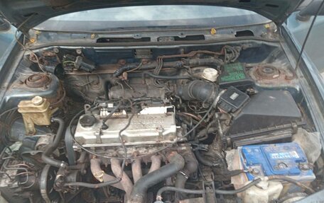 Mitsubishi Carisma I, 1997 год, 75 000 рублей, 15 фотография