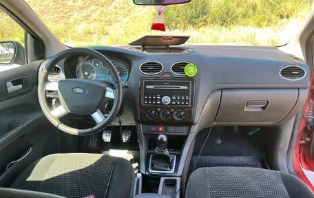 Ford Focus II рестайлинг, 2006 год, 400 000 рублей, 5 фотография