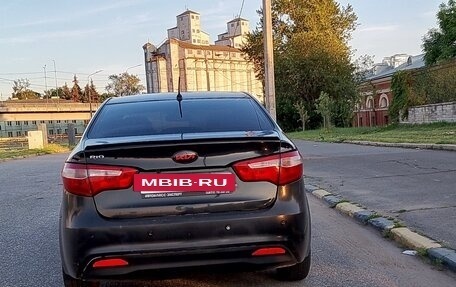 KIA Rio III рестайлинг, 2013 год, 580 000 рублей, 3 фотография
