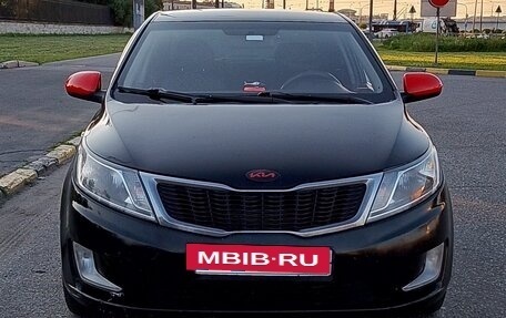 KIA Rio III рестайлинг, 2013 год, 580 000 рублей, 4 фотография