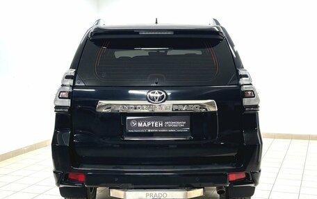Toyota Land Cruiser Prado 150 рестайлинг 2, 2019 год, 5 200 000 рублей, 5 фотография