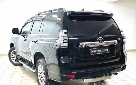 Toyota Land Cruiser Prado 150 рестайлинг 2, 2019 год, 5 200 000 рублей, 6 фотография