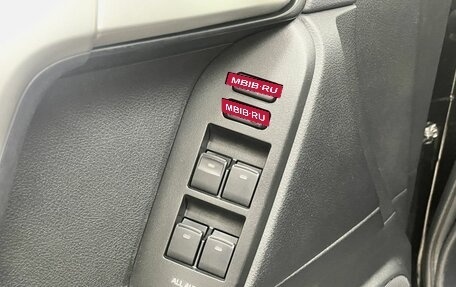 Toyota Land Cruiser Prado 150 рестайлинг 2, 2019 год, 5 200 000 рублей, 18 фотография