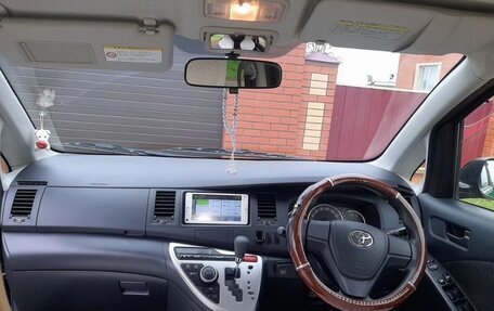 Toyota ISis I, 2013 год, 1 649 999 рублей, 6 фотография