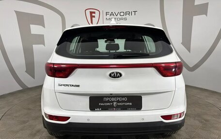 KIA Sportage IV рестайлинг, 2018 год, 2 089 000 рублей, 3 фотография