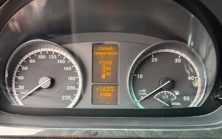 Mercedes-Benz Viano, 2007 год, 1 850 000 рублей, 17 фотография